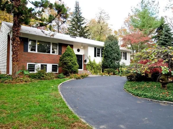 10 Walden Ln, Rye, NY 10580