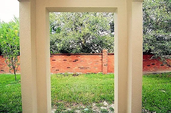 1652 Plumeria Pl — Photo 18