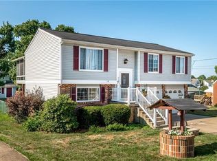 717 Jefferson Ave, Natrona Heights, PA