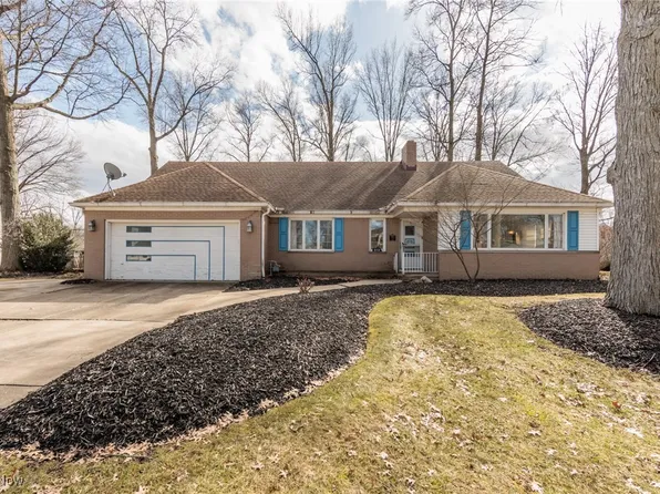 315 Vassar Ave, Elyria, OH 44035