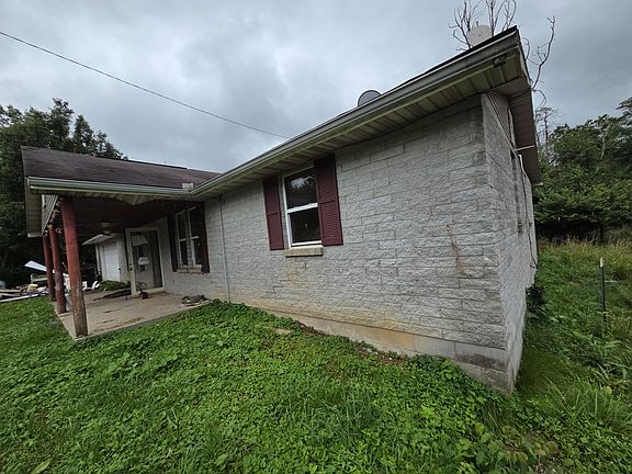 2nd image of 242 Slick Ridge Rd