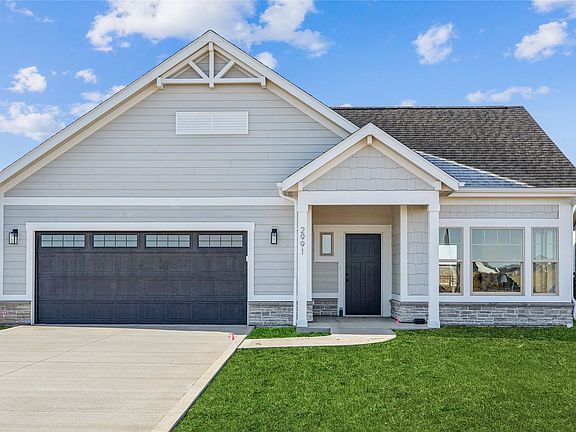 3rd image of 2991 Goldenrod Ct