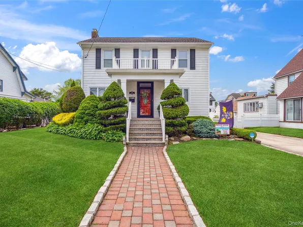 25 Davison Avenue, East Rockaway, NY 11518