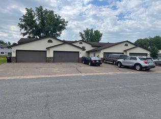 2924 Edgewood Dr #4, Menomonie, WI 54751