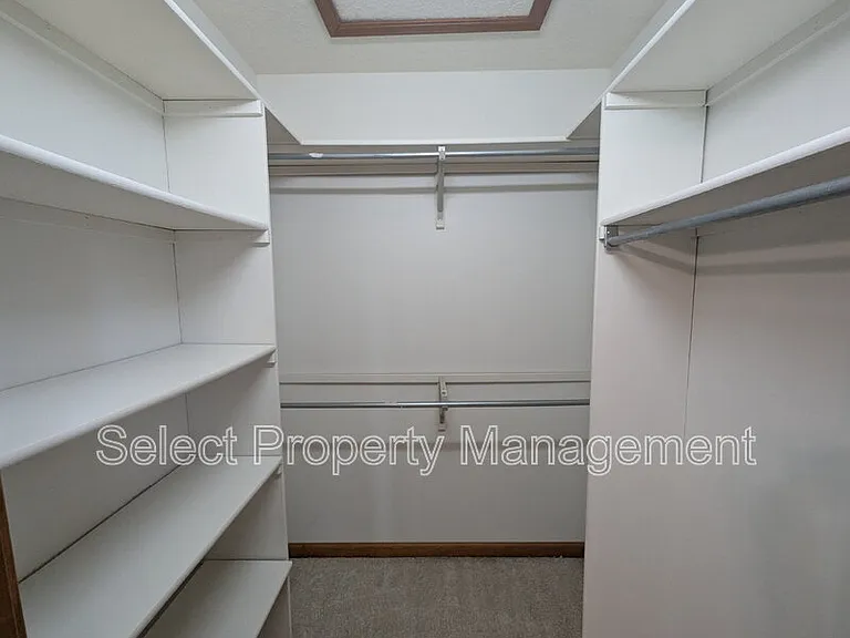 10931 Smokey Ridge Pl — Photo 32