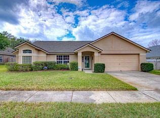 868 Lake Jackson Cir, Apopka, FL 32703