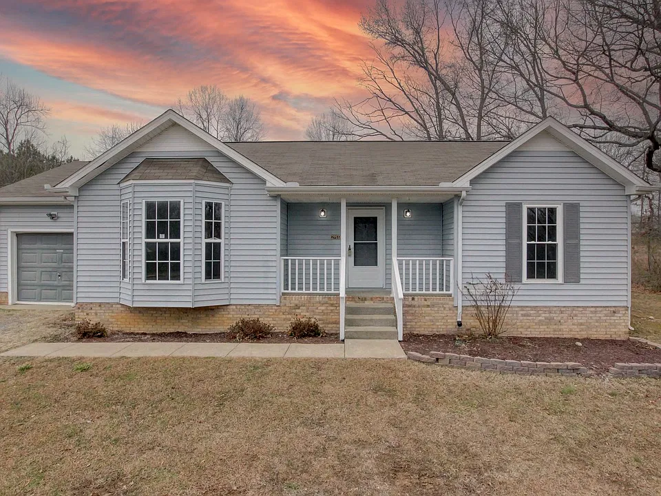 2955 Charlie Sleigh Rd