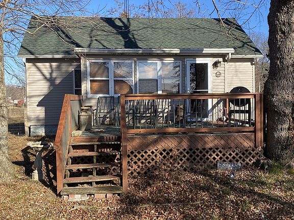 Front of the home that overlooks the farm