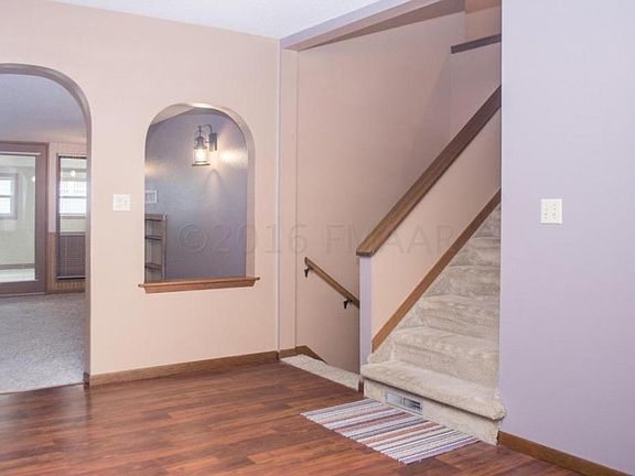 2nd image of 743 Elm St
