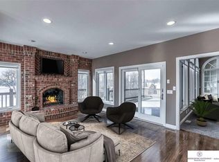 1138 S 185th Cir, Omaha, NE 68130