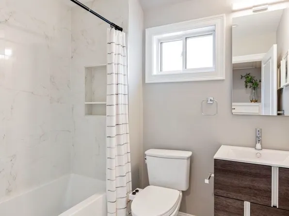 4 Dolans Ct #4, Jamaica Plain, MA 02130