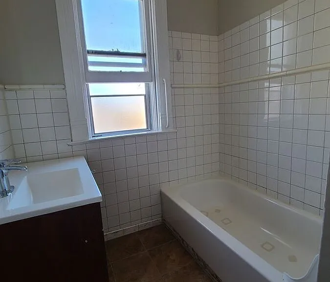 1331 Columbine St #2E — Photo 6