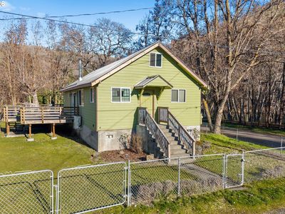 123 1st St, Klickitat, WA, 98628