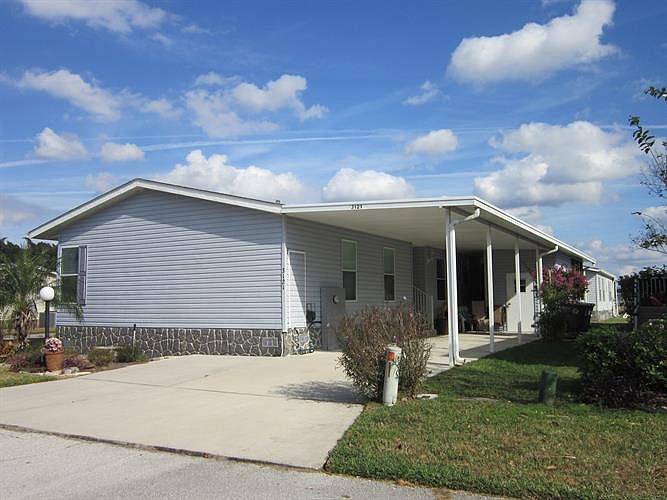 1st image of 3121 Carpenter Ln