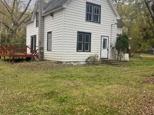52153 Rush Lake Trl, Rush City, MN 55069