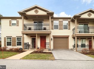 131 Alma Mater Ct, State College, PA 16803