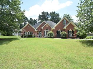 2025 Fairway Close Ter, Lawrenceville, GA 30043