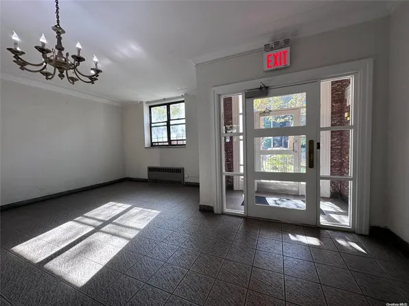88-11 34th Avenue #3R, Jackson Heights, NY 11372