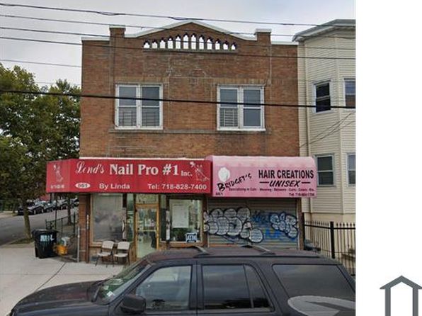 861 Castle Hill Ave