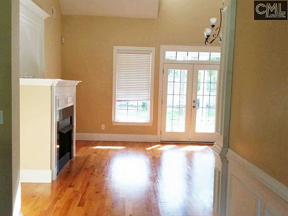 4th image of 545 Charleston Estates Ln