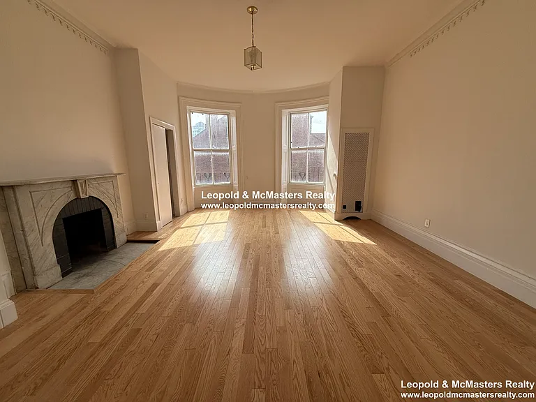 24 Mt. Vernon St apartment — Photo 9