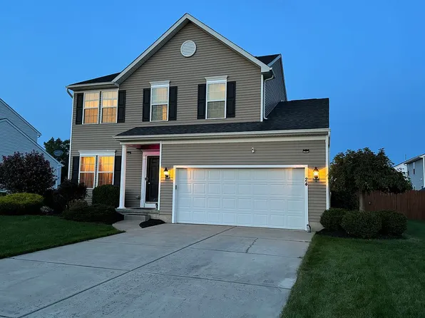 24 Rose St, Lancaster, NY 14086