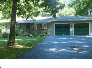 1211 Sportsman Rd, Robesonia, PA 19551