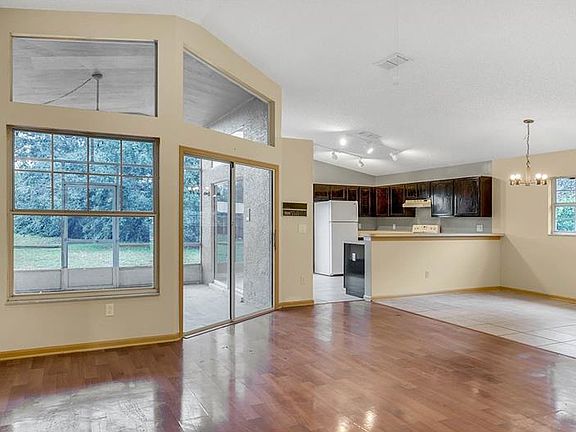 2nd image of 3049 Barrymore Ct