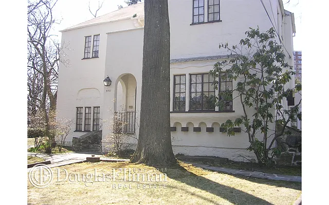 Sold by Douglas Elliman | media 30