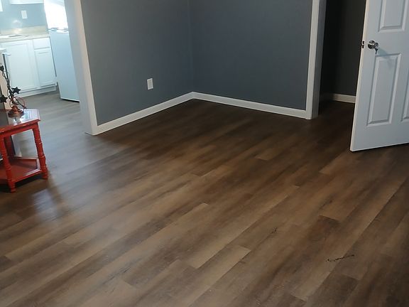 2nd image of 815 N Jackson St #B