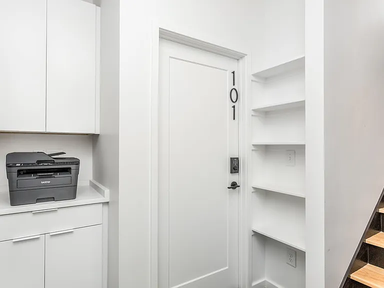 123 Idlewild Ave #101 — Photo 11