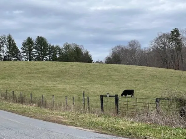 (undisclosed Address), Hurt, VA 24563