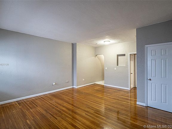 2nd image of 1326 Pennsylvania Ave APT 8
