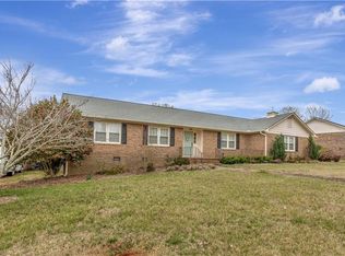 1304 Hanover Rd, Anderson, SC 29621