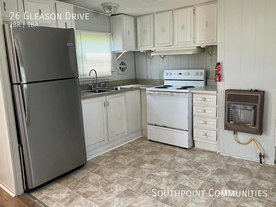 1st image of 26 Gleason Dr