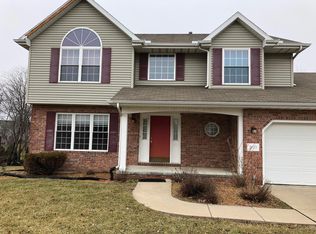 2119 W Leyna Dr, Dunlap, IL 61525