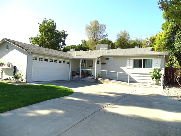 535 Homestead Dr, Red Bluff, CA 96080
