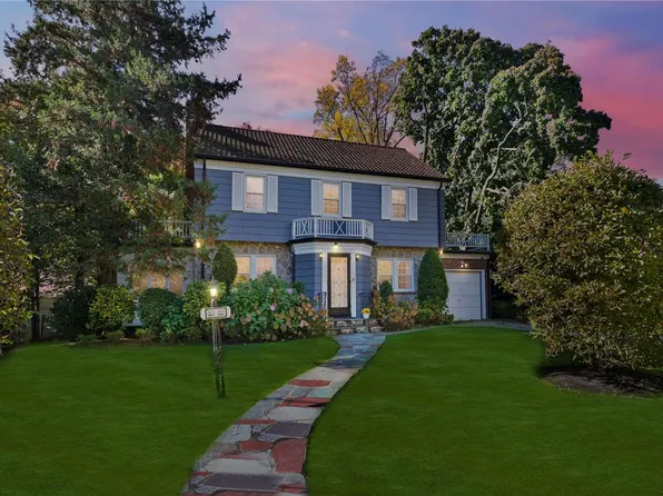 80-82 222nd Street, Hollis Hills, NY 11427