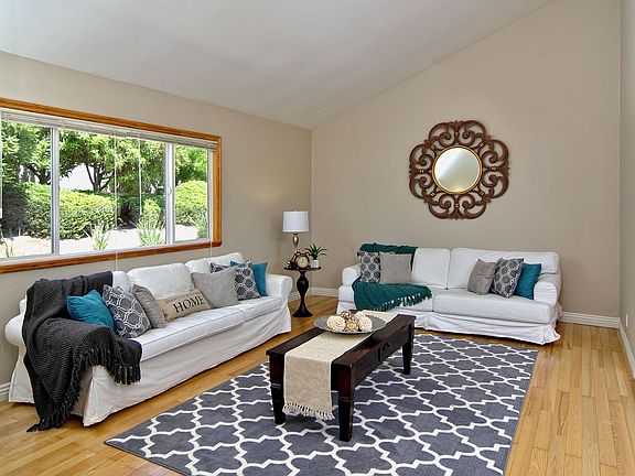 3rd image of 2201 Terra Bella Ln