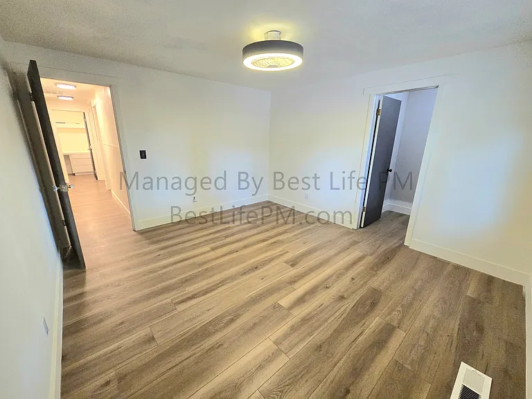 150 Narain Ct — Photo 9