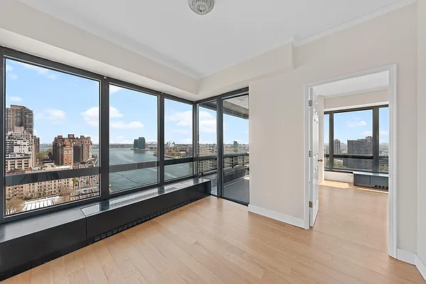 ナポレオンヒルプログラム　HSS 530 East 76th Street #18G in Lenox Hill, Manhattan | StreetEasy