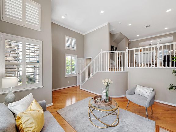 5th image of 1100 Wabesco Pl
