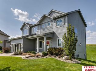 5162 N 176th Avenue Cir, Omaha, NE 68116