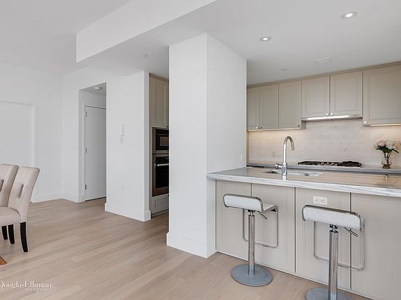 2nd image of 389 E 89th St APT 32C