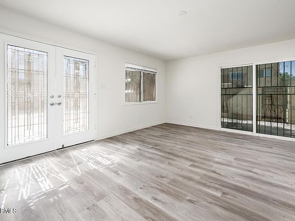 4th image of 4479 E WOOD Street