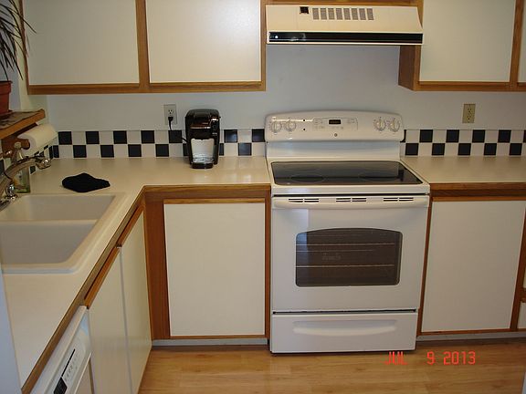 2nd image of 515 Newport Way NW APT A3