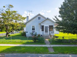 200 W 4th St, Florence, NJ 08518