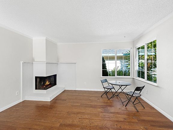 3rd image of 2319 Gads Hill Street
