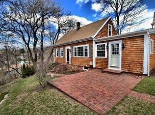 22 Robinson St, Plymouth, MA 02360