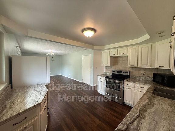 5th image of 4208 Bellemeade Dr